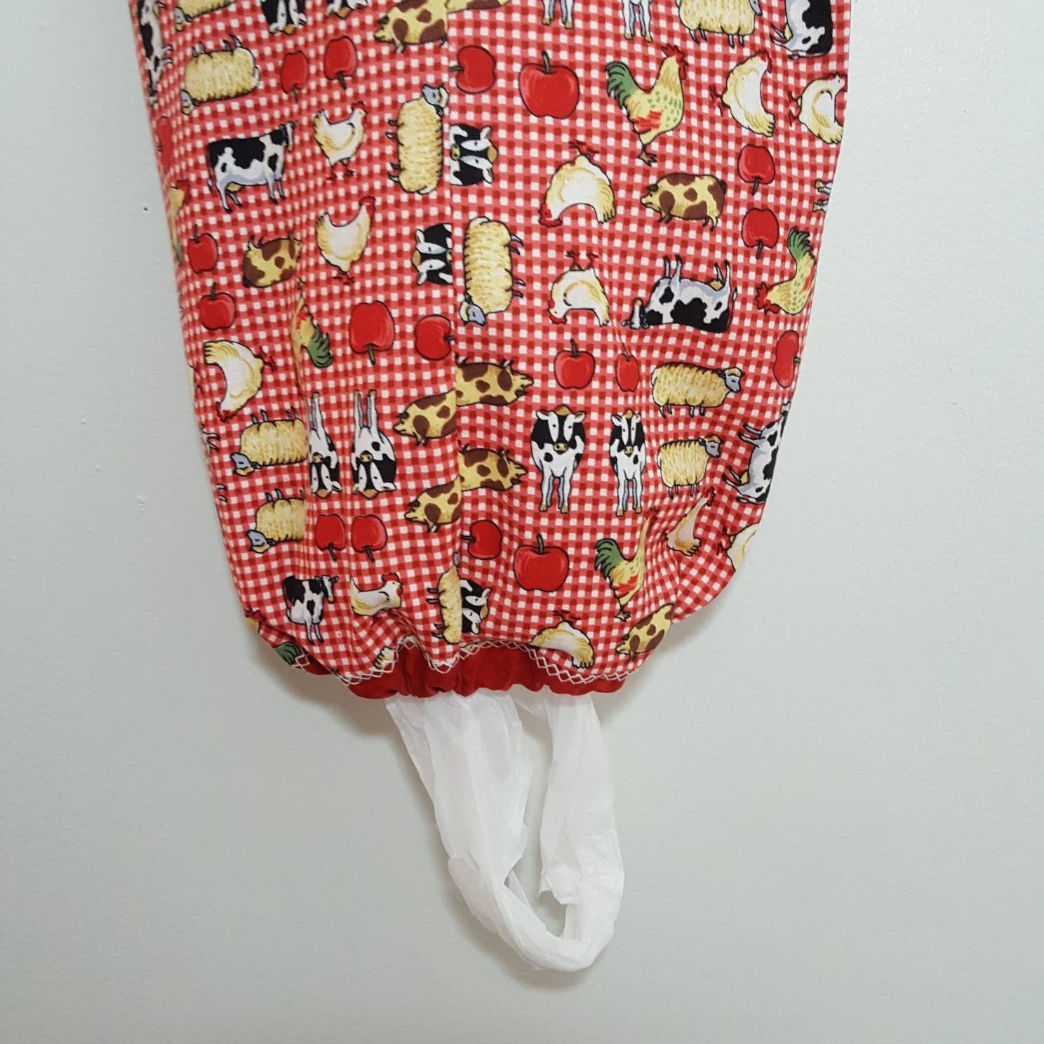 Farmhouse Kitchen Plastic Bag Holder, Grocery Bag Dispenser