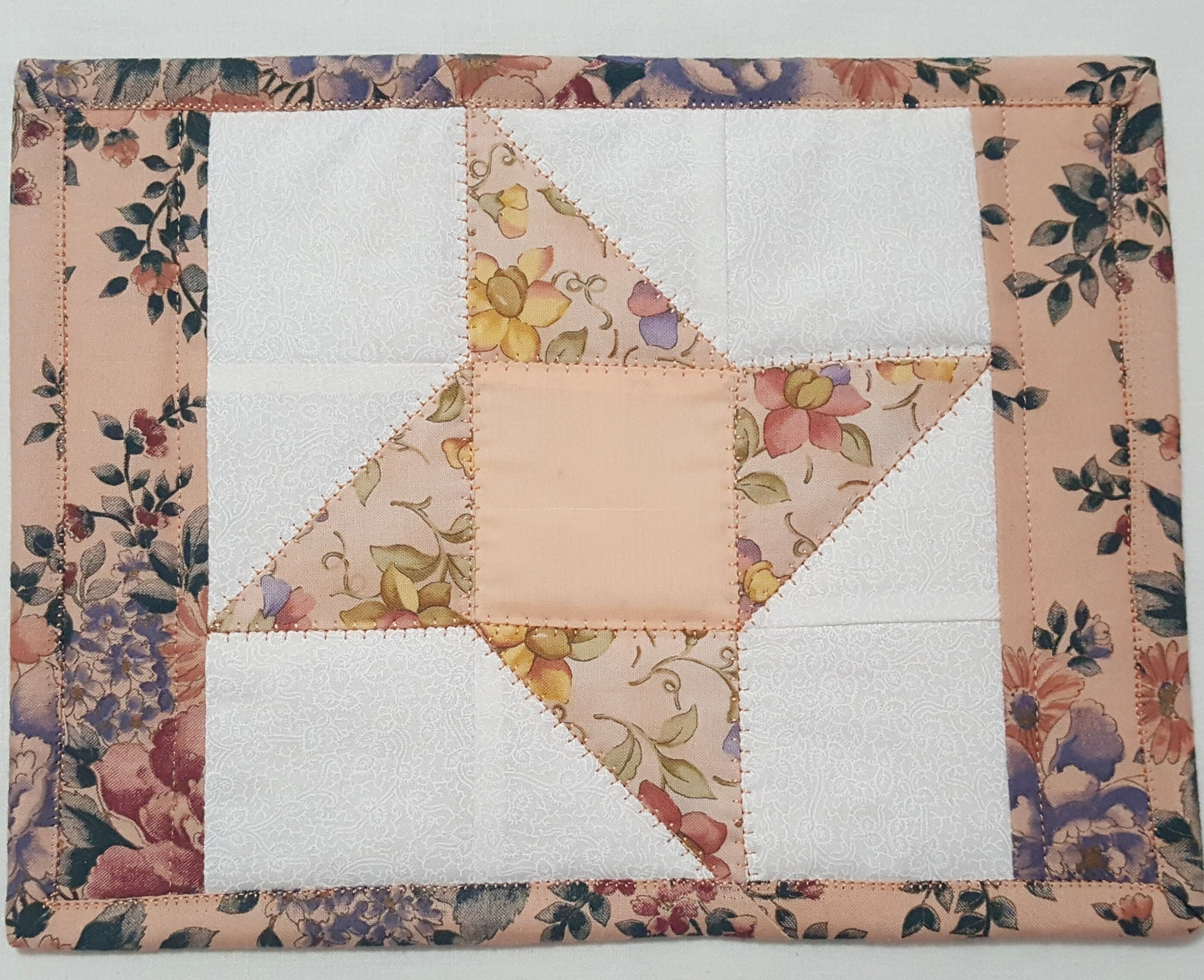 Peach Star Quilted Mug Rug – Cotton – Decorative Stitching