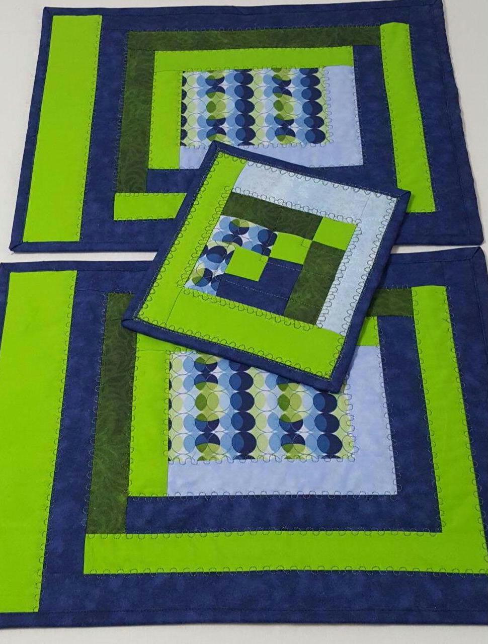 Modern Log Cabin Quilted Placemat Set – Includes Bonus Mug Rug – Handmade Cotton Table Decor