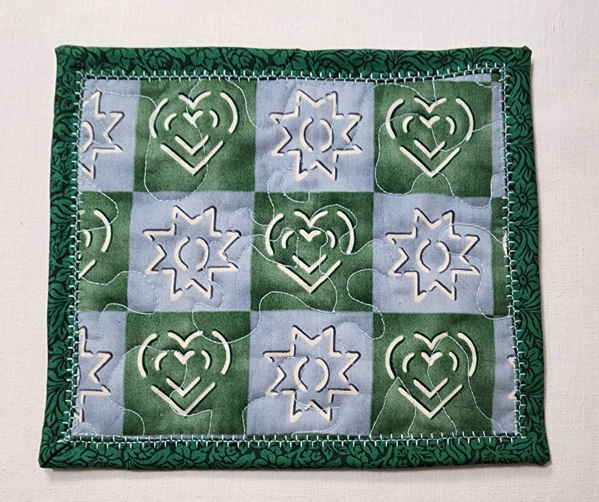 Quilted Blue and Green Heart Mug Rug – Reversible – 100% Cotton