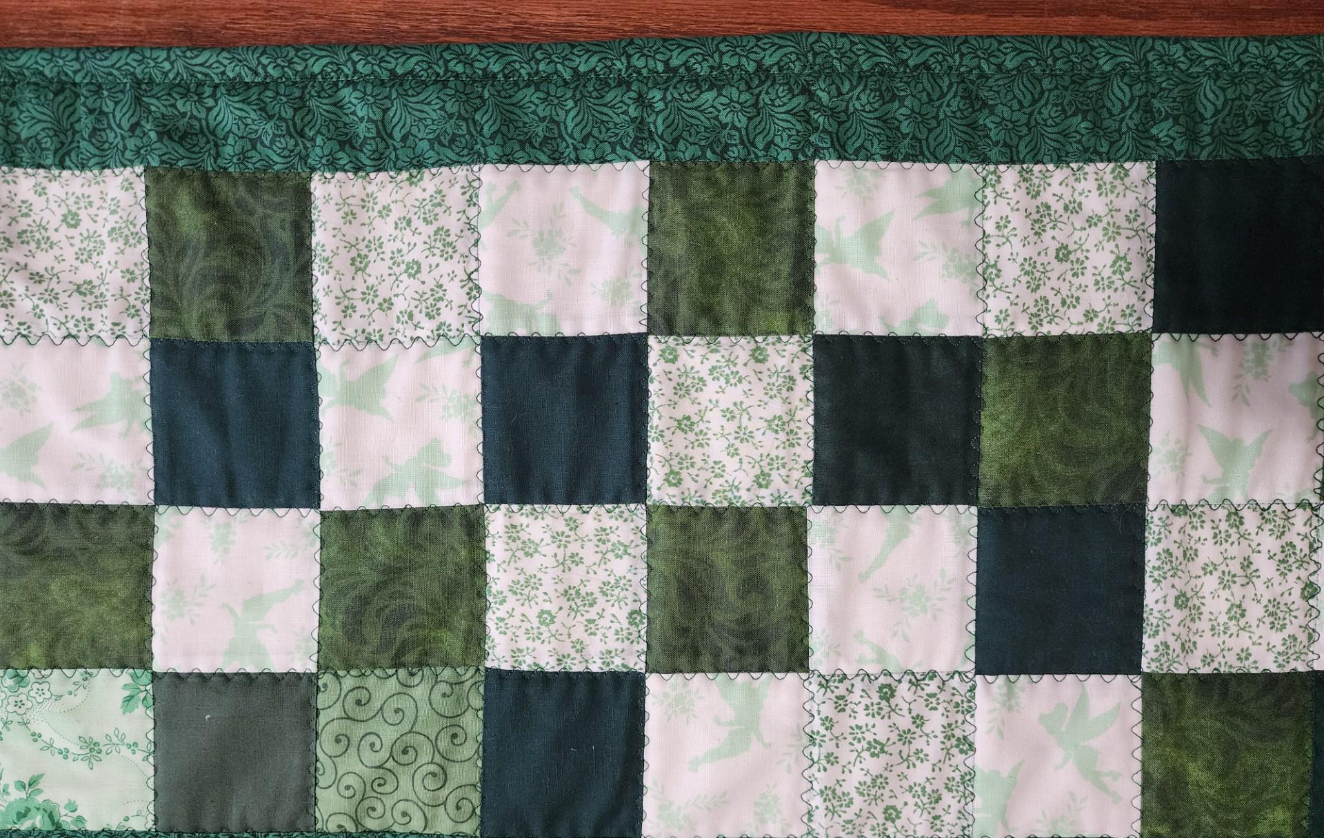 Quilted Green & White Patchwork Table Runner – 100% Cotton – St. Patrick’s Day or Spring Decor