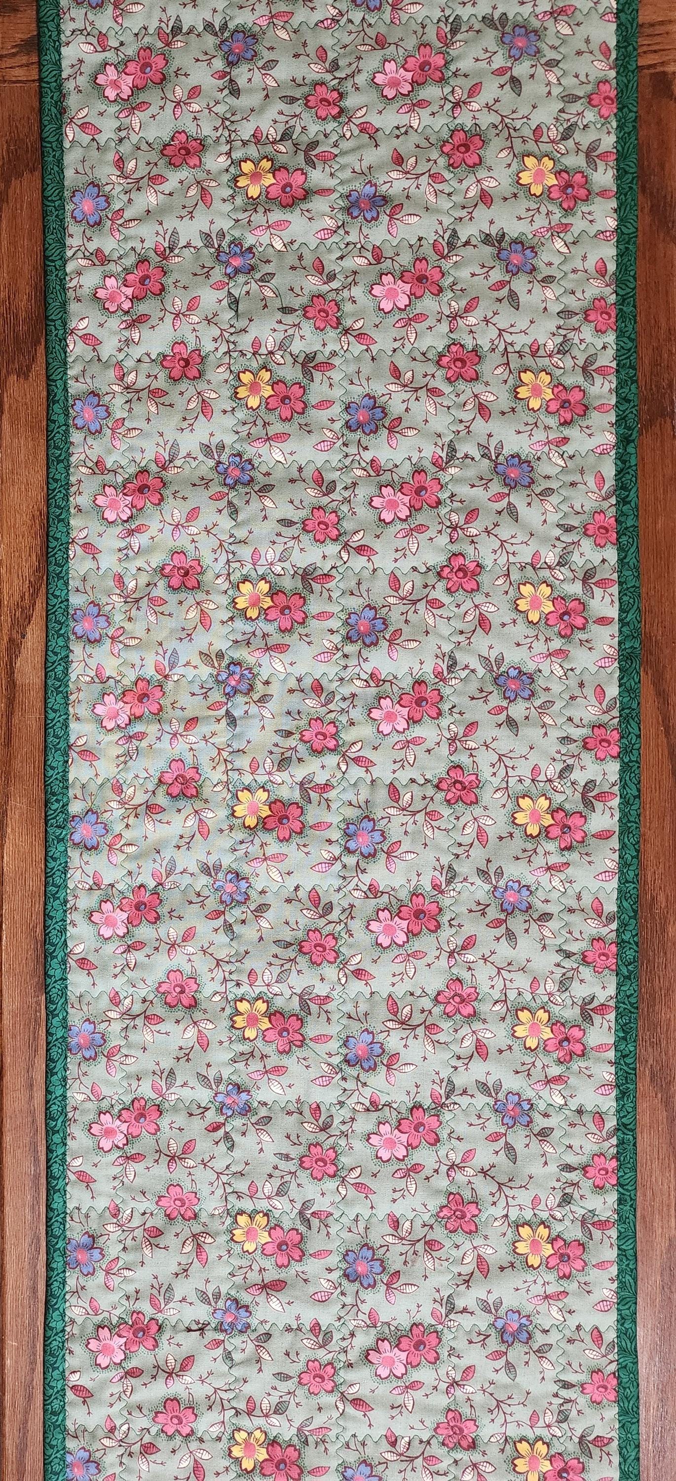 Quilted Green & White Patchwork Table Runner – 100% Cotton – St. Patrick’s Day or Spring Decor