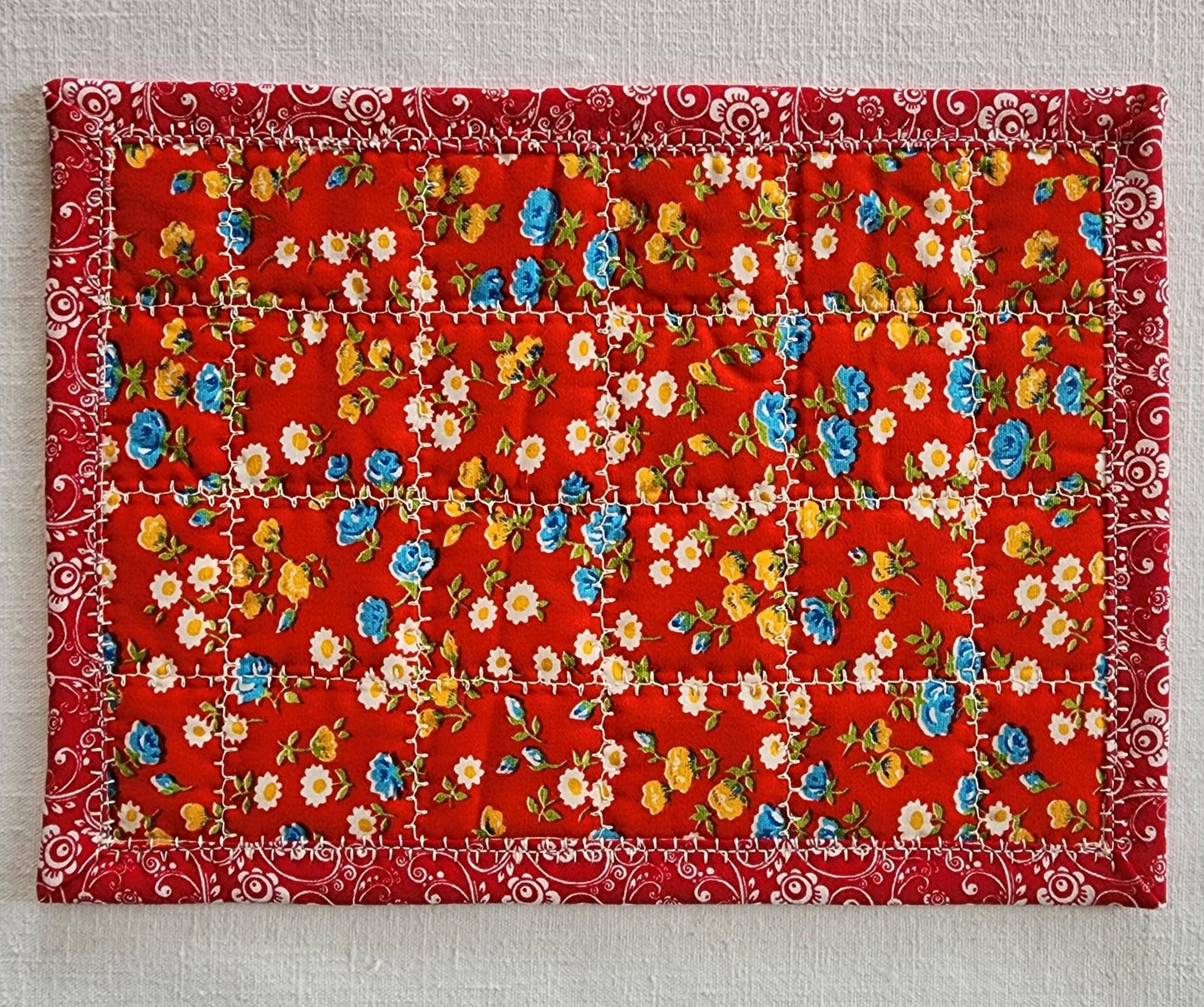 Red Quilted Mug Rug • Candle Mat • Handmade Patchwork Coaster • Red & White Cotton Mini Quilt