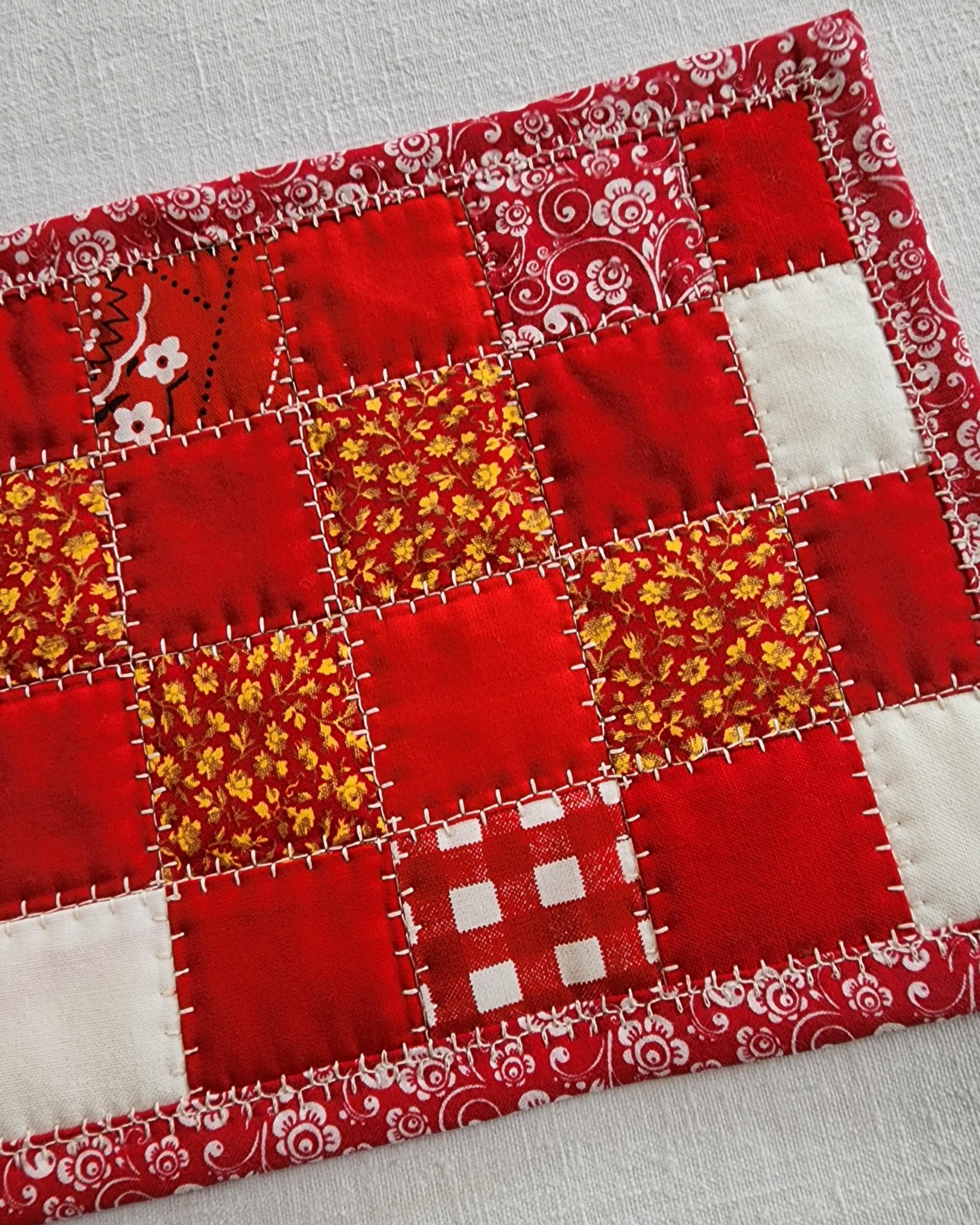 Red Quilted Mug Rug • Candle Mat • Handmade Patchwork Coaster • Red & White Cotton Mini Quilt