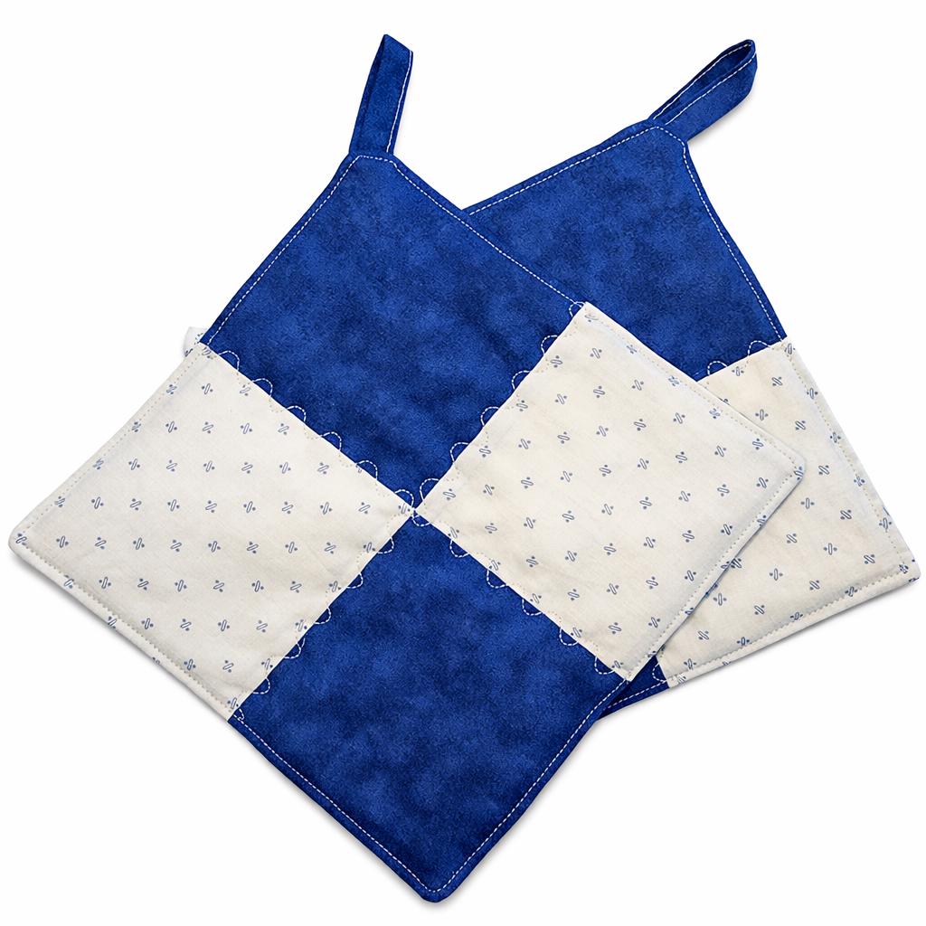 Blue & Cream Quilted Potholder – Handmade Patchwork Kitchen Decor, Farmhouse Cottage Style