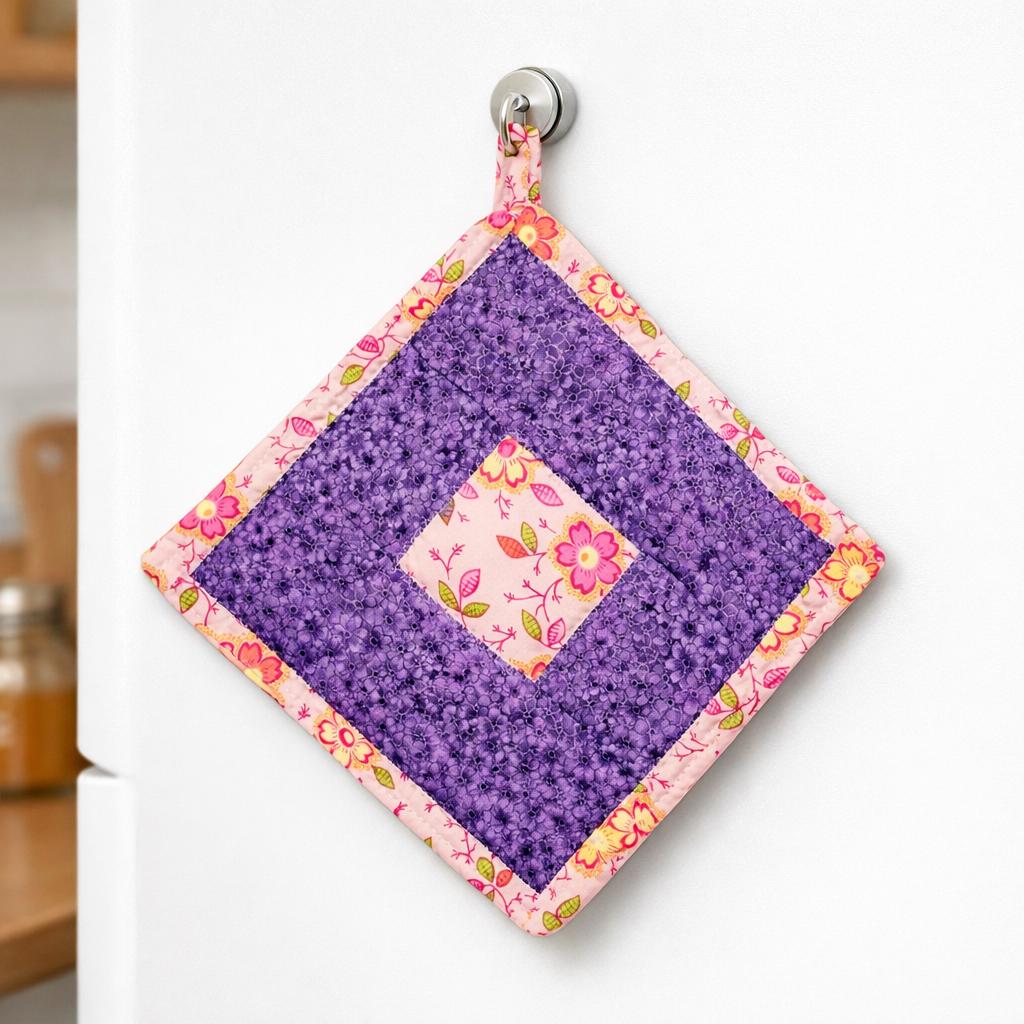 Purple & Pink Floral Quilted Potholder – Handmade Cotton Hot Pad, Square‑in‑a‑Square Pattern, Kitchen Decor